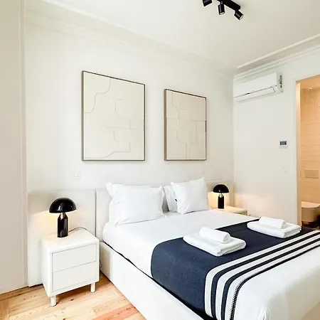 Lägenhet Elegant 1br Near Praca Comercio W/ Elevator And Ac *