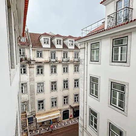アパート Elegant 1br Near Praca Comercio W/ Elevator And Ac *