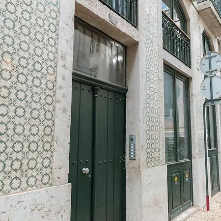 アパート Elegant 1br Near Praca Comercio W/ Elevator And Ac *